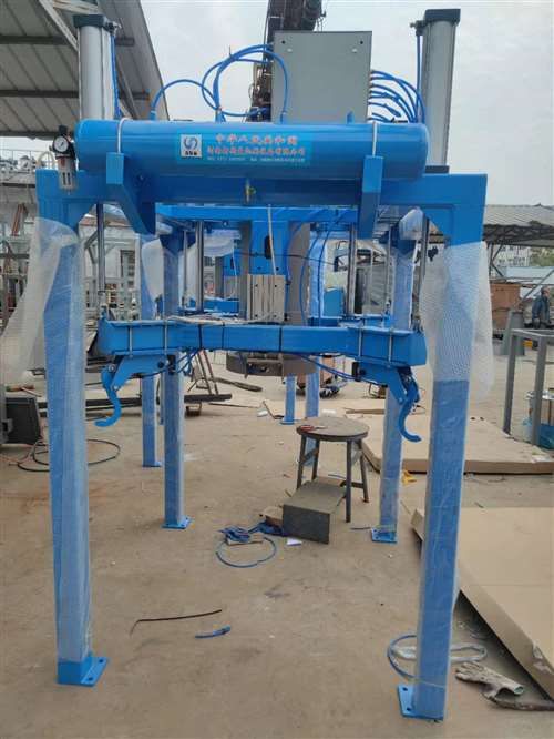 噸包自動包裝機，帶除塵承重功能，方便高效快捷，放您的車間再無粉塵。